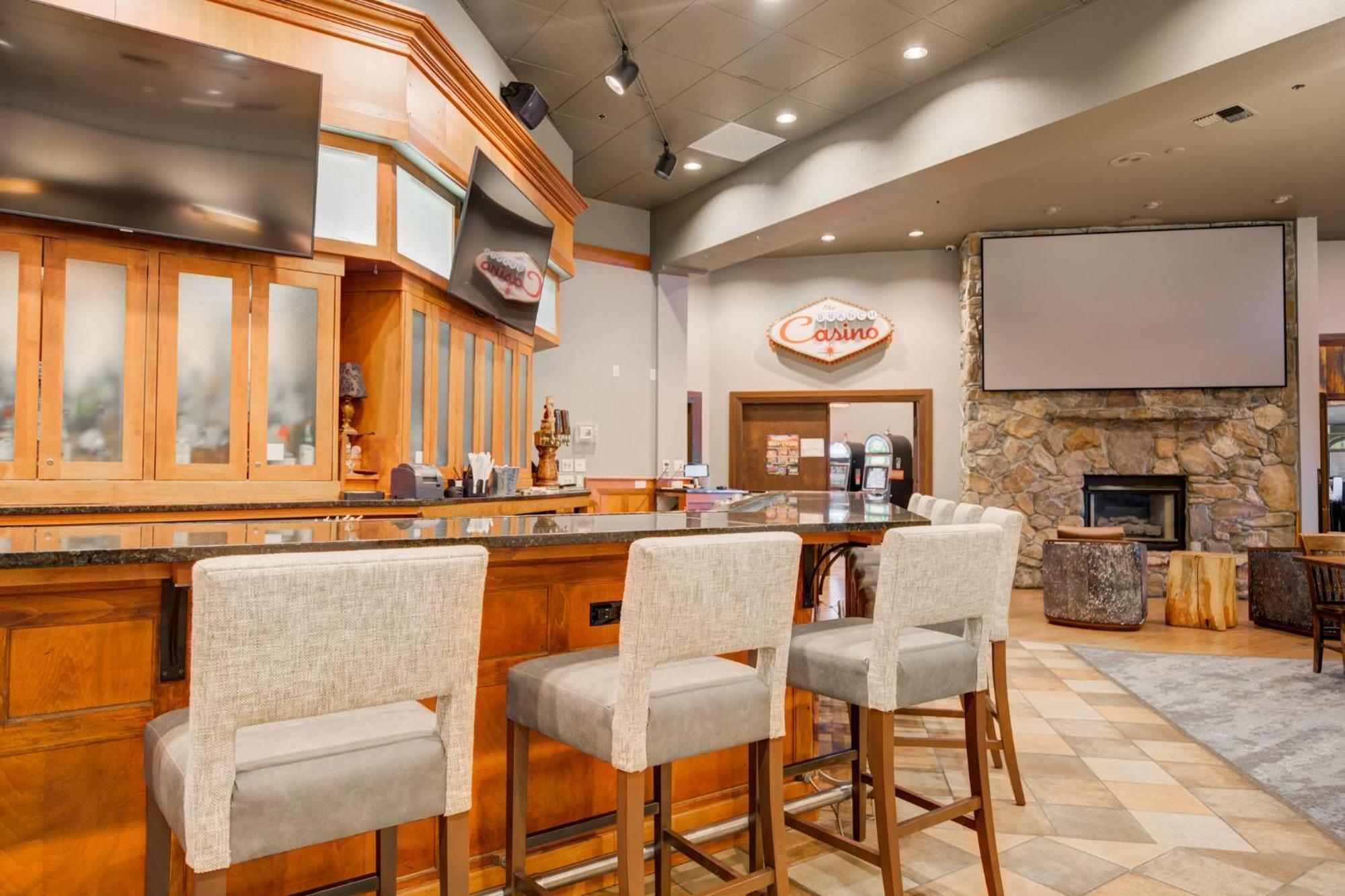 Holiday Inn West Yellowstone By Ihg מראה חיצוני תמונה