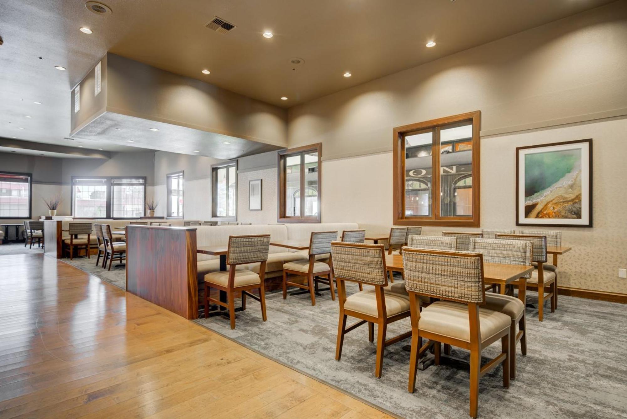 Holiday Inn West Yellowstone By Ihg מראה חיצוני תמונה