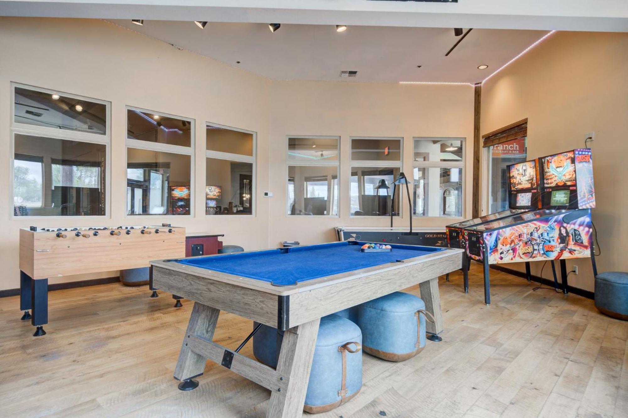 Holiday Inn West Yellowstone By Ihg מראה חיצוני תמונה
