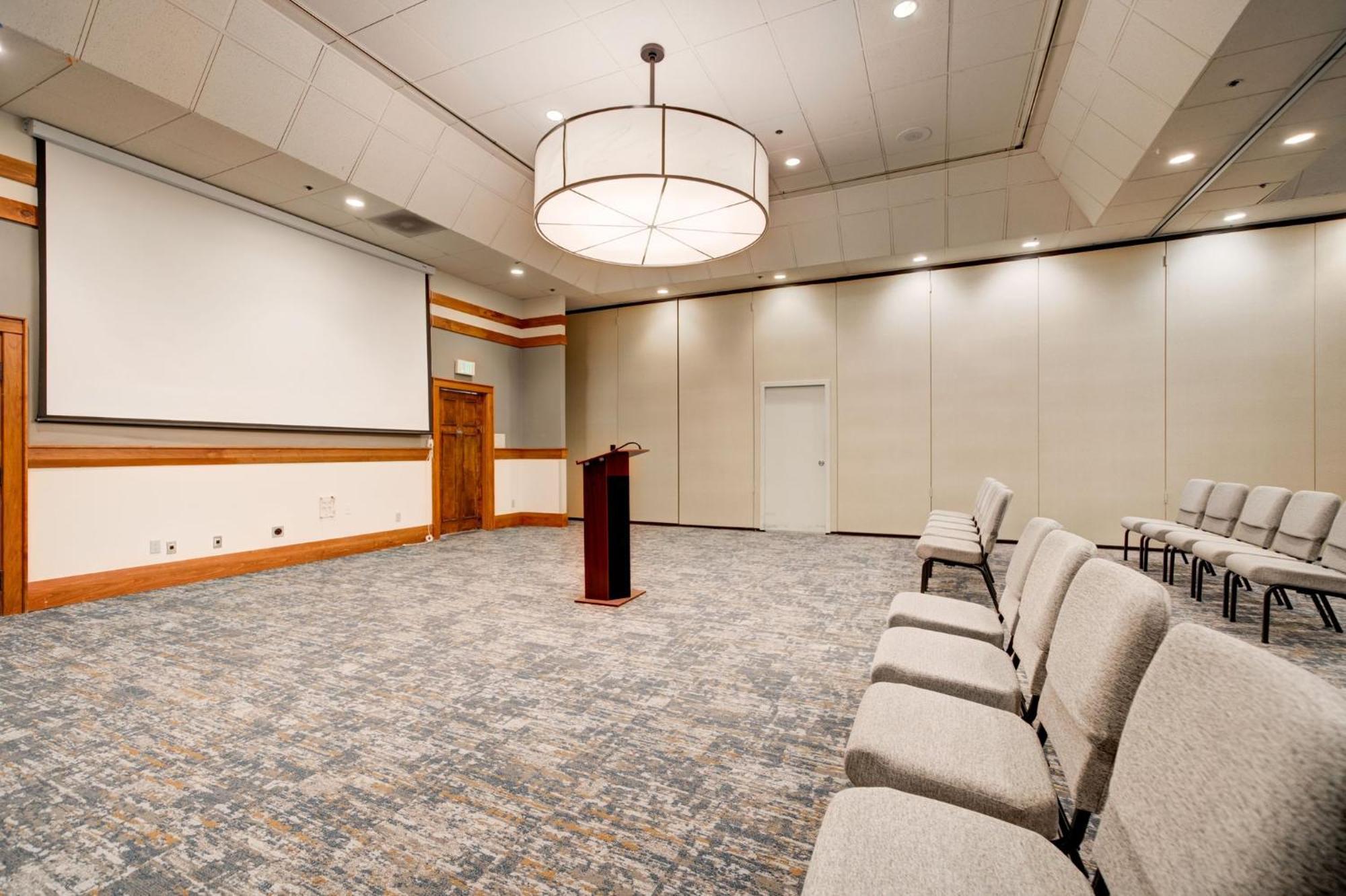 Holiday Inn West Yellowstone By Ihg מראה חיצוני תמונה